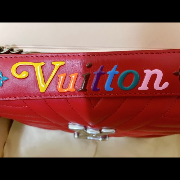 LOUIS VUITTON LV New Wave Chain Bag MM - Picture 4 of 8